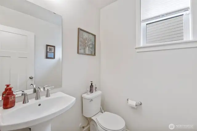 Downstairs 1/2 bath