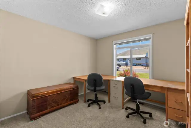 #3 bedroom or office