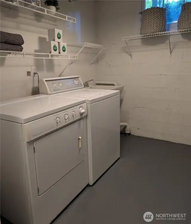 Laundry on lower level (has a half bath)