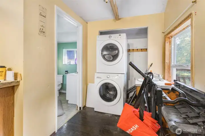 Stacked washer/dryer in the additional dwelling
