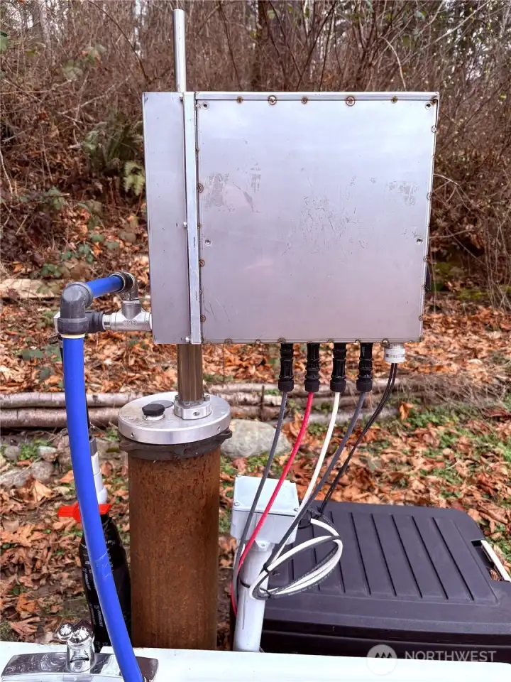 Solar powered well pump