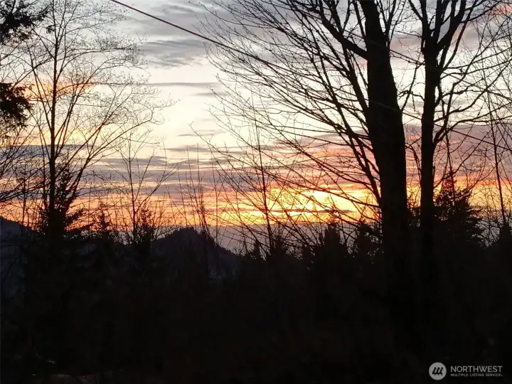 Another stunning sunset captured right from the property