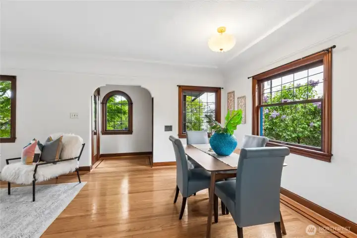 extended living area for larger dining room….