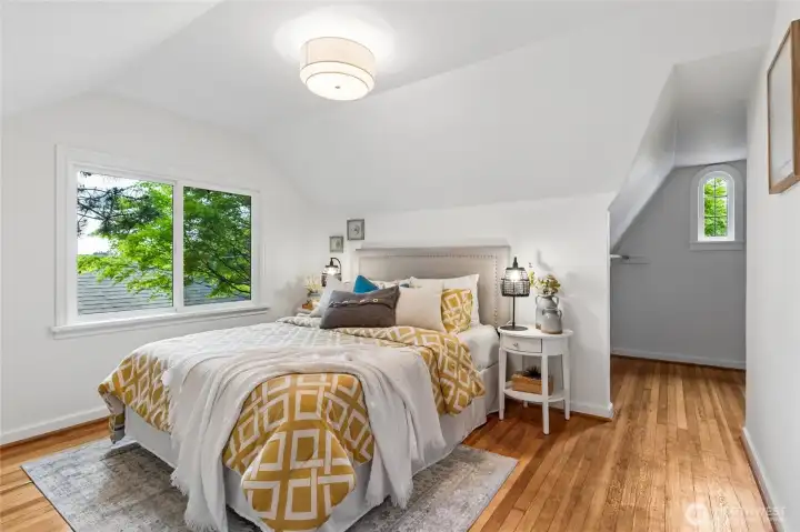 Primary Fits a King Size Bed….