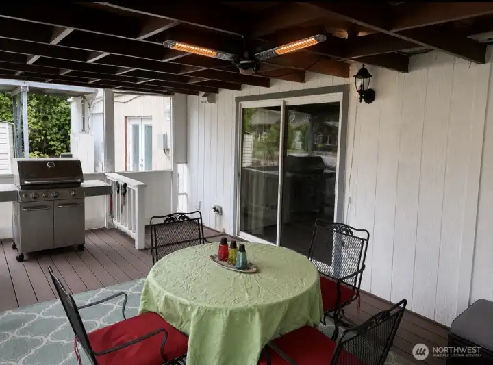 Screened in patio