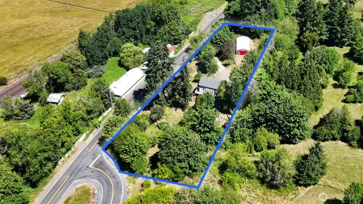Property lines are approximate Buyer to verify Property lines are approximate Buyer to verify