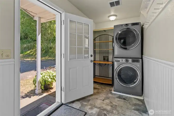 Washer and Dryer included to make the move even easier for you Washer and Dryer included to make the move even easier for you
