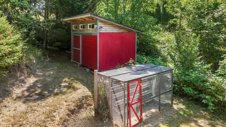 Lawnmower shed, and your own chicken coop Lawnmower shed, and your own chicken coop