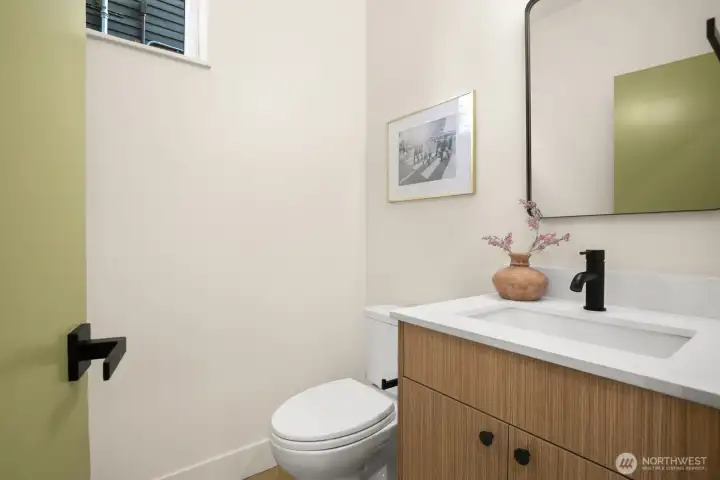 Main Floor Vanity Main Floor Vanity
