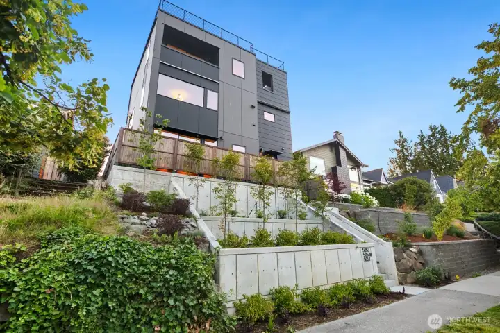 Beautiful New Construction Beautiful New Construction