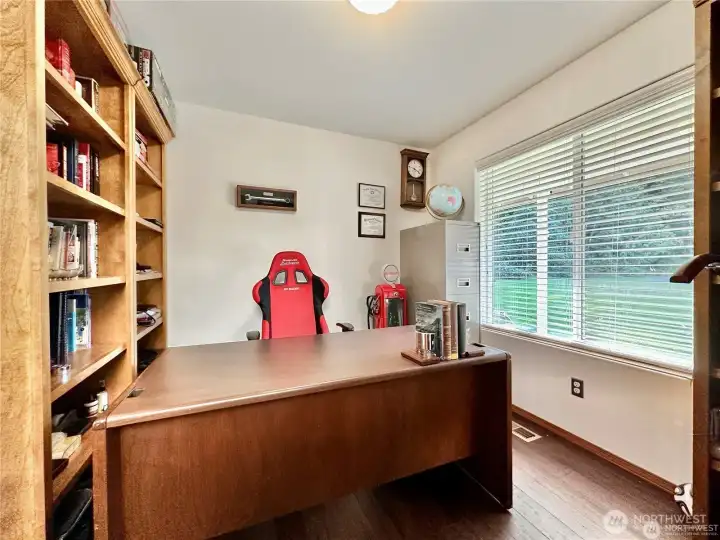 Man floor office.