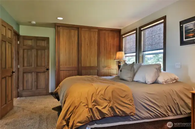 Guest house Primary bedroom
