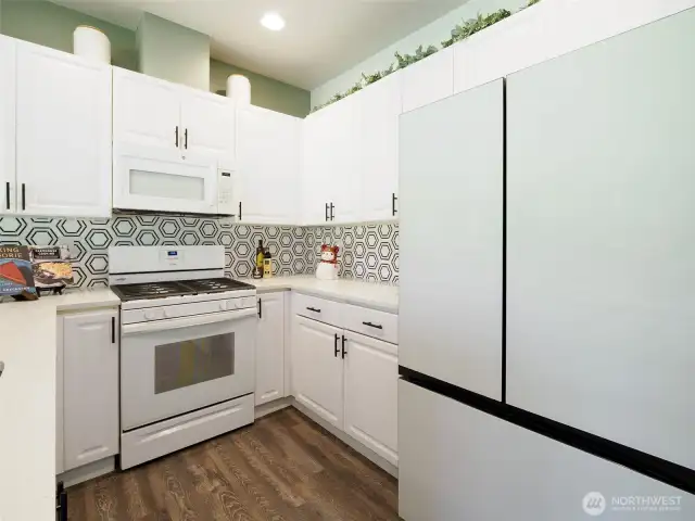 Granite counters and fun  tile work.