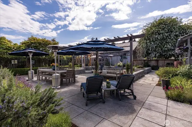 Beautiful Patio, Gardens and Greenhouse