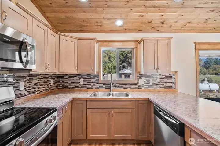 Natural Wood Soft Close  Cabs