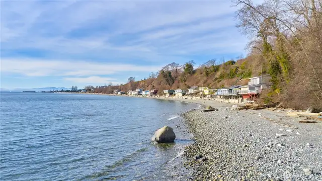 Undisturbed shorelines.