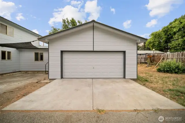 Garage