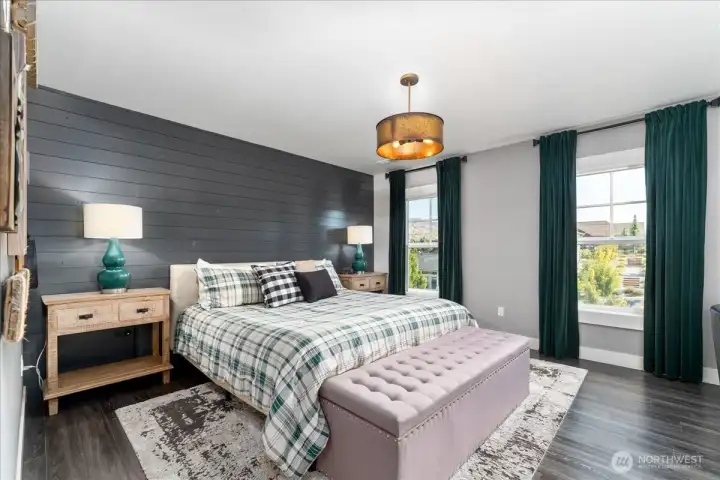 3rd Level on-suite bedroom.