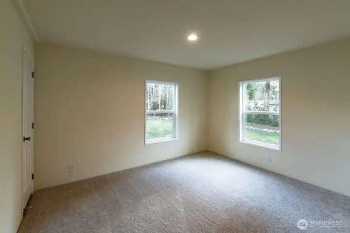 2nd bedroom 2nd shot