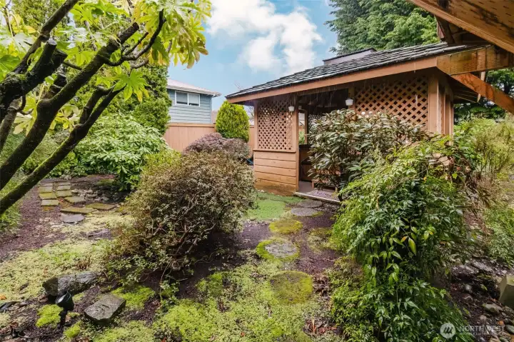 Cabana and a hot tub
