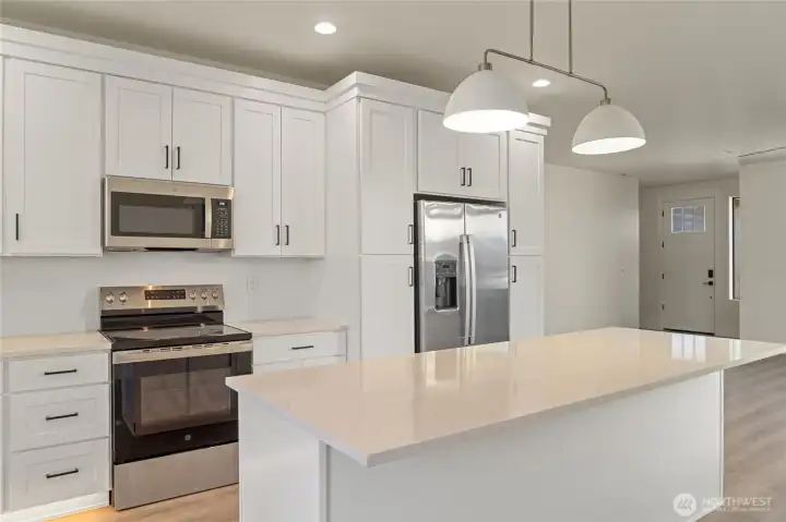 Not actual home. Same floorplan, builder, and neighborhood.