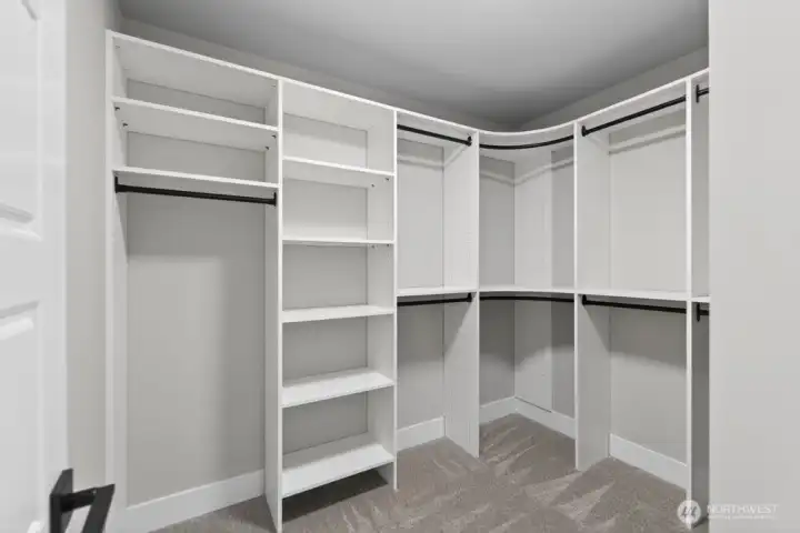 Walk-in closet