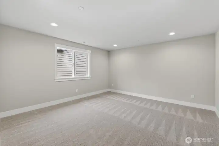 5th bedroom