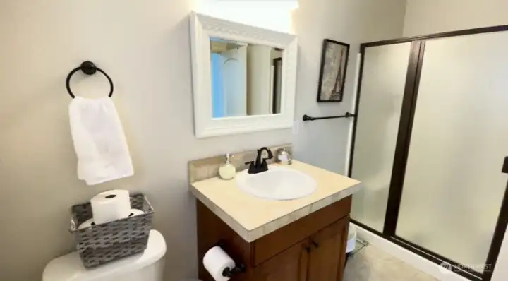 PRIVATE 3/4 BATH for BEDROOM 3 ... JR-SUITE