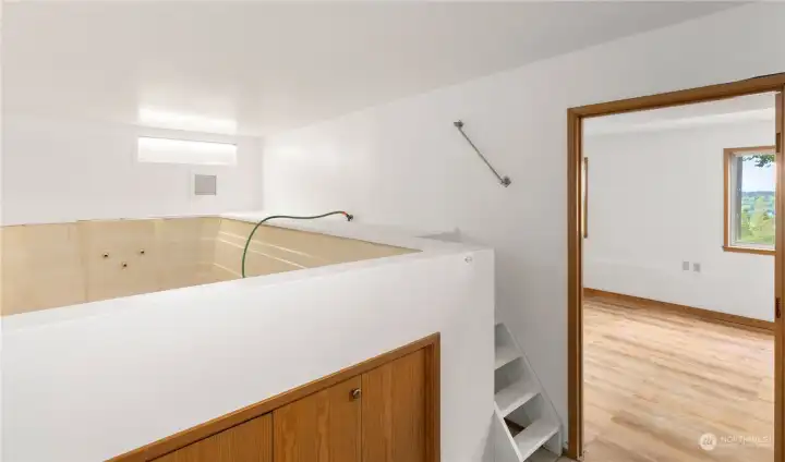 Pool - Lower Level Pool - Lower Level