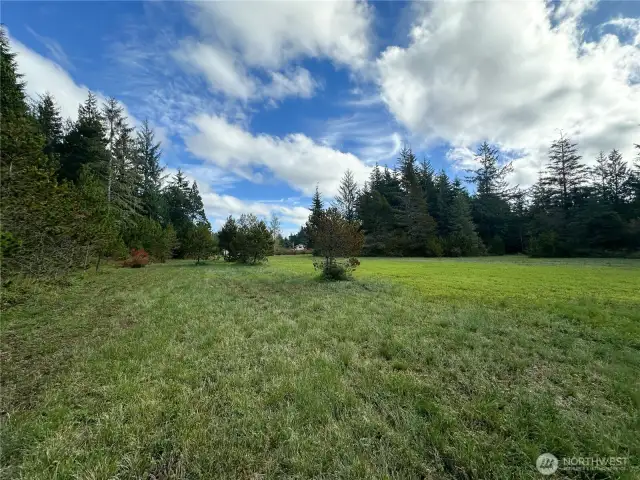 Photo taken 10/2024 shows how it looked in October.