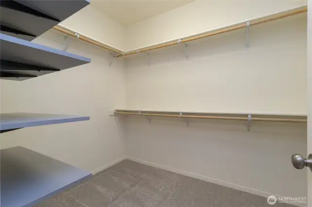 primary bedroom walk-in closet