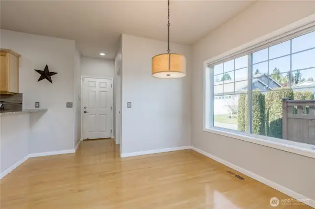 Dining room with newly refinished hardwood floor