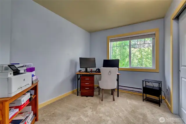 Guest bedroom