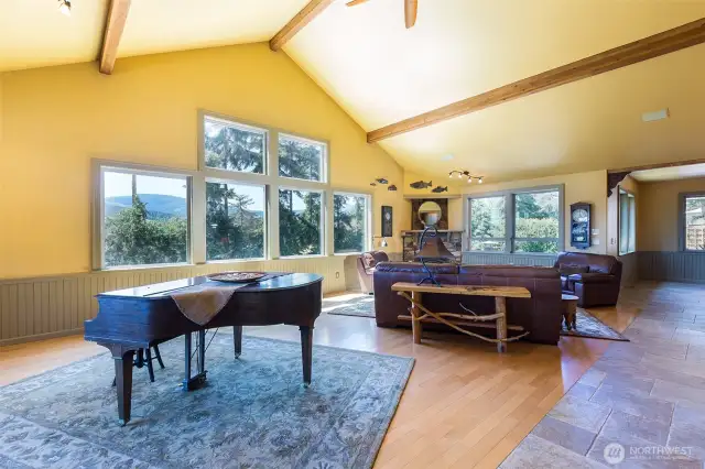 Large Greatroom