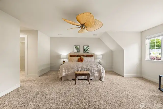 Plenty of space for king-sized bed and your bedroom furniture.