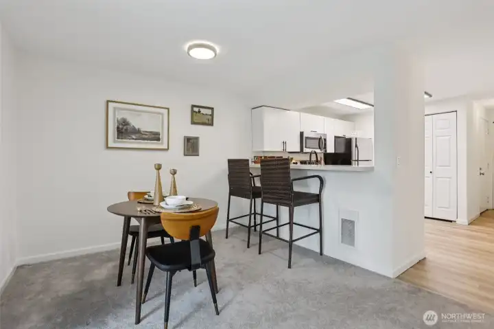 Dining area 1