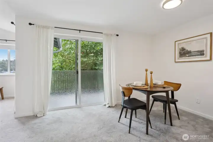 Dining area 2