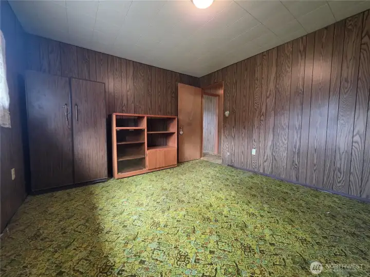 Bedroom #1