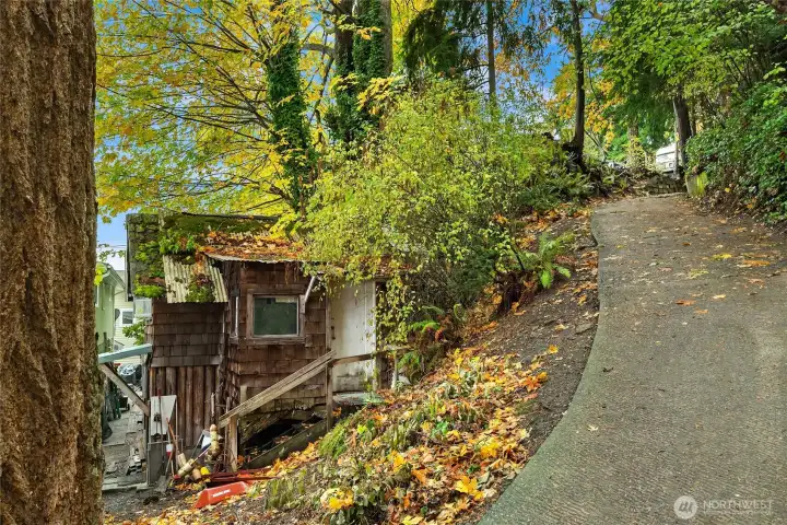 Original Cabin from the family homestead will need major renovation. Please do not enter.
