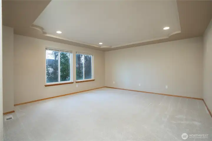Coved Ceiling in Primary Bedroom