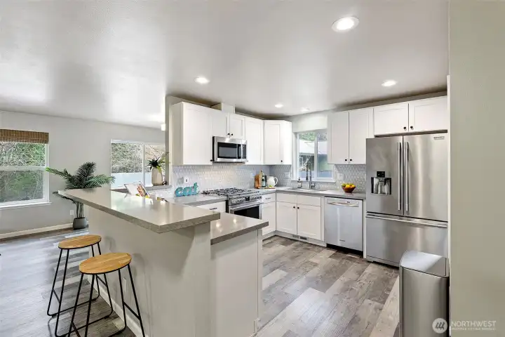 Beautifully updated kitchen