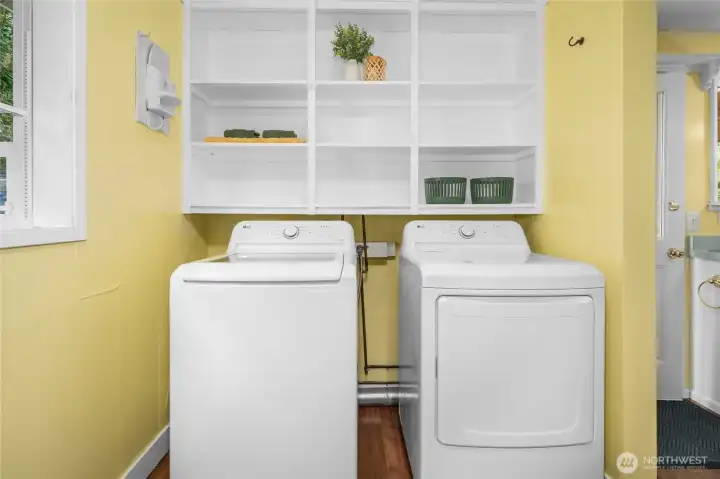 Washer & Dryer