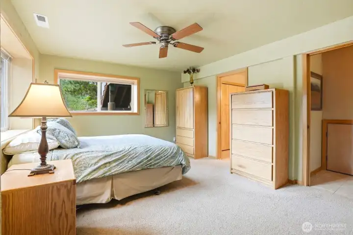 Primary bedroom