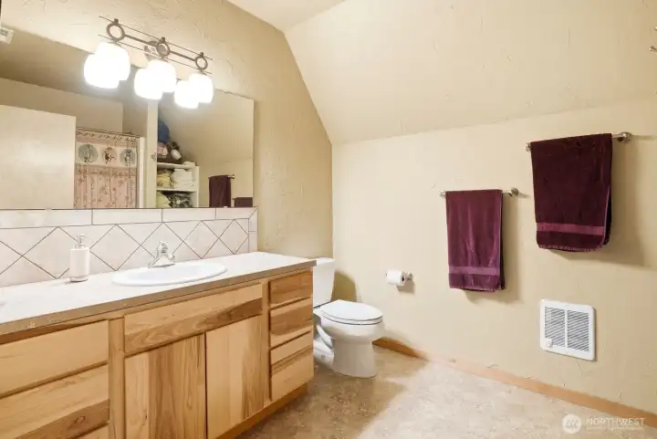 Bathroom-upper