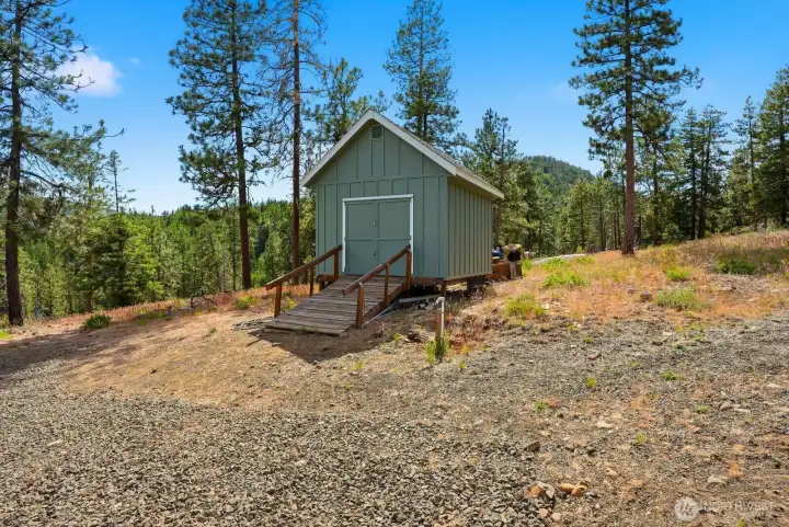 Shed