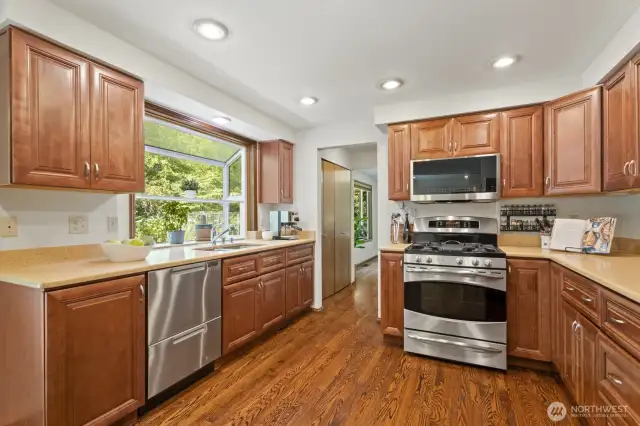 Cooking is a delight in this space!