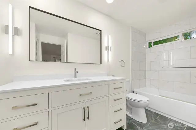 Primary ensuite bathroom