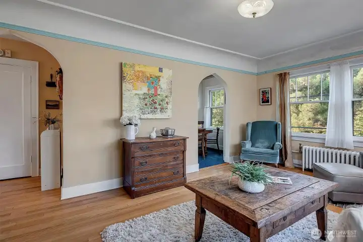 ~hardwood floors in living room and bedroom