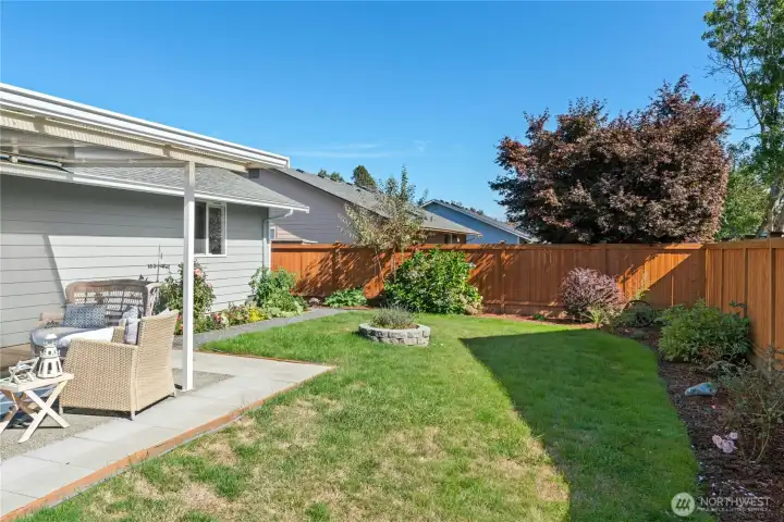 Lots of sunny garden space.