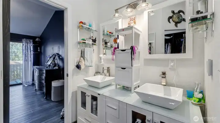 Dual sinks with ample counter space for morning routines